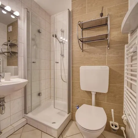 - Haus M, App 0m0602 Апартаменты